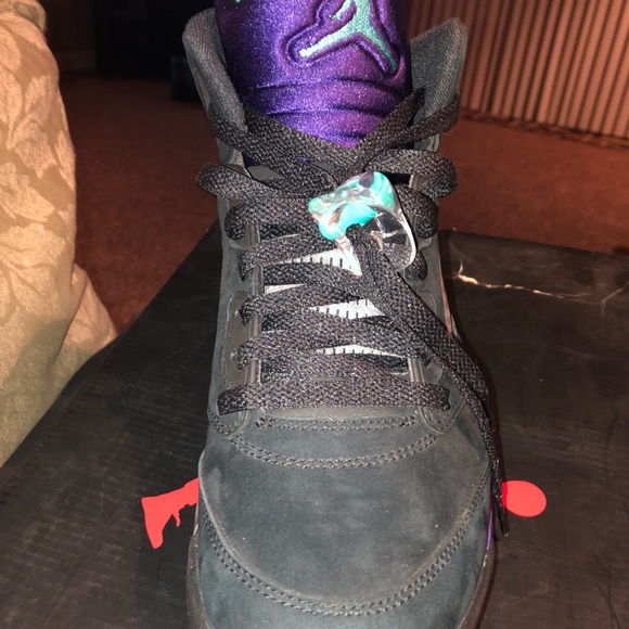 Jordan 5’s black grape - Picture 6 of 8